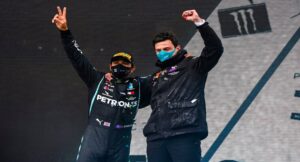 Hamilton contratto