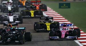 Perez e Magnussen partiranno dall'ultima fila