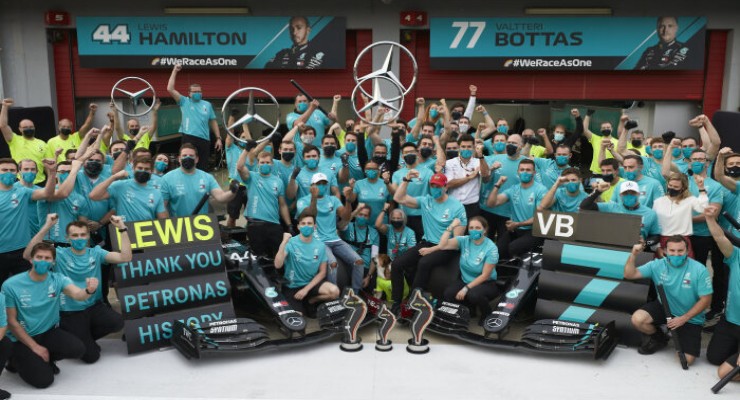 Mercedes: problemi al motore risolti dal Covid