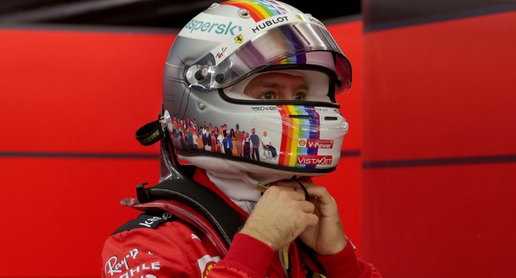 Vettel entusiasta di Aston Martin motorizzata Mercedes