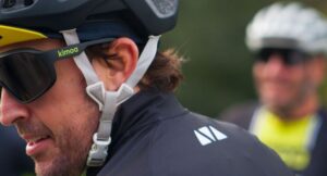 Alonso ha avuto un incidente in bici. Inizio stagione a rischio?