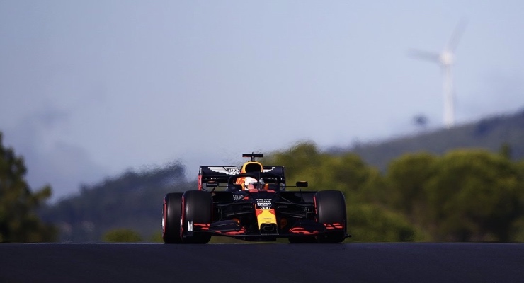 Red Bull Powertrains, il nuovo reparto motori a Milton Keynes