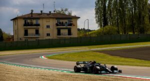 Hill: "Senna e Ratzenberger rimarrebbero inorriditi"