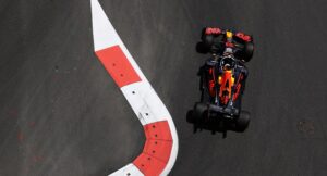 GP Azerbaijan, tori scatenati sul Mar Caspio