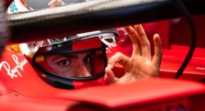 Sainz afferma che la Ferrari vuole lottare per il Mondiale