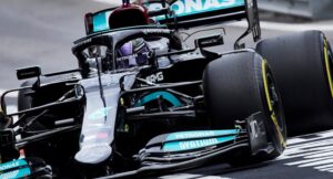 Brawn afferma che Hamilton e la Mercedes possono ancora lottare per vincere il Mondiale