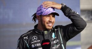 Hamilton risponde a Horner: "Questa vittoria non è vuota"