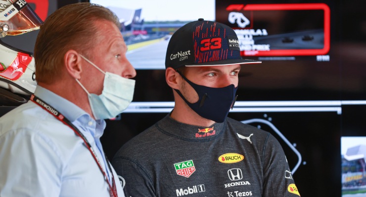 Verstappen sr critico con Wolff: "Nessuna chiamata per Max"