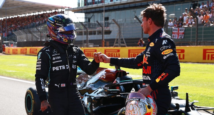 battaglia Mercedes Red Bull