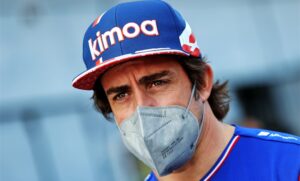 Alonso pensa che il feeling tra la Red Bull e Verstappen lo renda invincibile