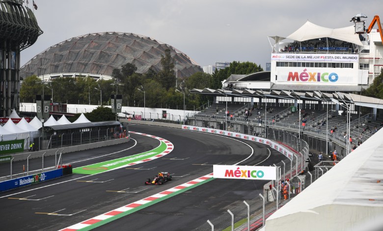 GP Messico, il poleman riceverà il casco di Fangio