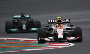 La velocità della Mercedes, fa paura alla Red Bull