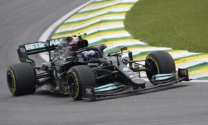 GP Brasile, Bottas: "Stavolta aiutato dalla Safety Car"