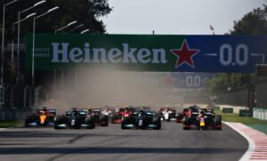 I team di Formula 1: "No al parco chiuso da venerdì"