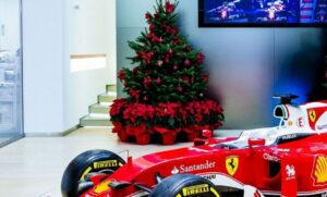 Ferrari regali tifosi Formula 1 Natale 2021