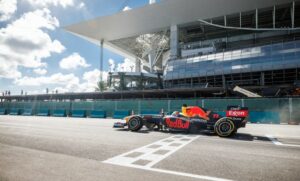 GP Miami, arrivano le critiche per l'arrivo degli yacht