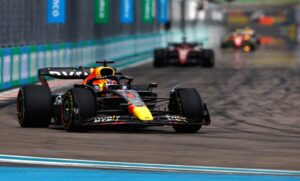 Leclerc Verstappen
