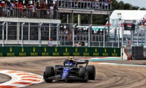 Latifi futuro incerto