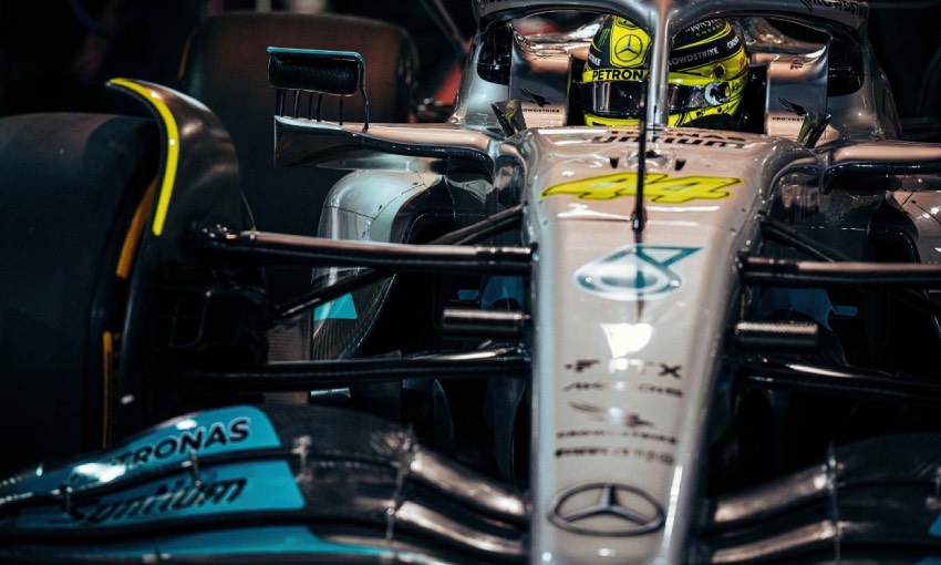 Mercedes vincere