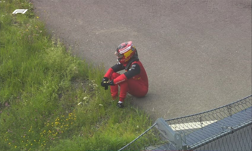 Sainz Ritiro Austria