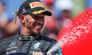 Lewis-Hamilton-covid19