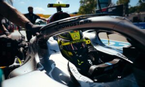 Hamilton raccoglie la sfida Bello partire dal fondo