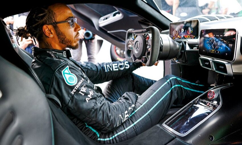 Hamilton-ritiro-Ricciardo