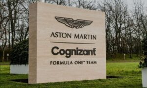 Vettura Aston Martin