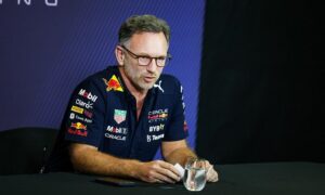Horner su Mercedes: "Se Hamilton va via, il team fallisce"