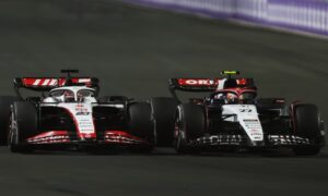 Magnussen Tsunoda