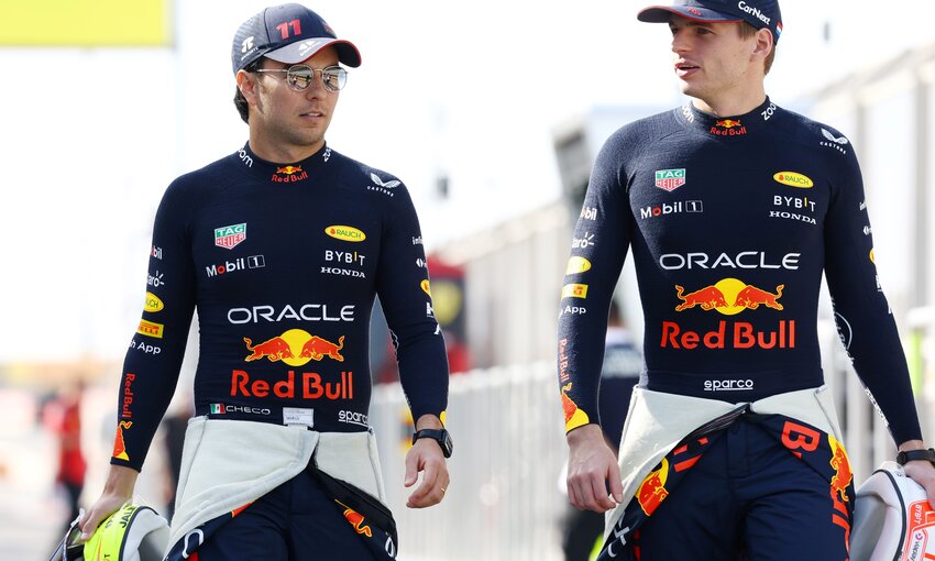 RB19 Verstappen Perez
