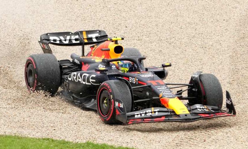 GP Australia Perez bandiera rossa