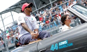 Hamilton, tanti a dire la loro sul futuro dell'inglese