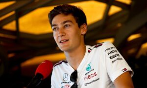 Russell reazione Verstappen