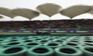 GP Cina: Verstappen fa man bassa degli avversari, Ferrari non benissimo