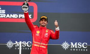 Sainz Ferrari podio