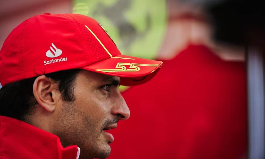 sainz 2025