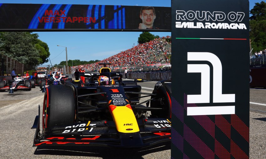 GP Emilia Romagna: un solido Verstappen vince ancora