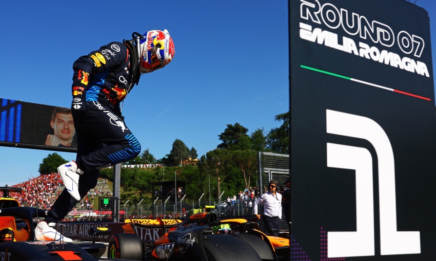 GP Emilia Romagna, Verstappen: "È un bel modo di ricordarlo"