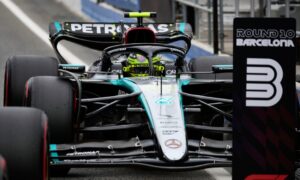 GP Spagna, Hamilton: "La vettura sta diventando un bolide"