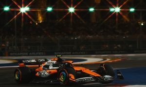 FP2-Singapore-McLaren