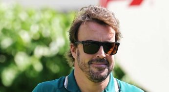 Fernando Alonso, ottobrata al mare con la sua nuova supersportiva | Per fare 100 km gli servono 40 litri di benzina