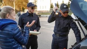 ispezione-polizia-depositphotos-f1world.it