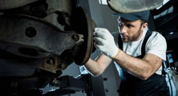 Questo è il sistema frenante più caro al mondo | Costa 500€ a freno e lo montano su auto di serie