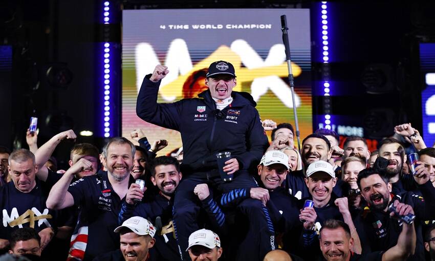 Verstappen leale Red Bull