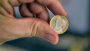 moneta-da-un-euro-depositphotos-f1world.it