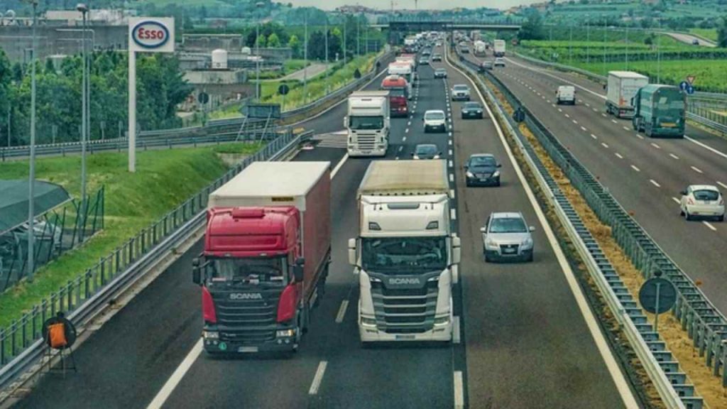 Cattiva abitudine in autostrada