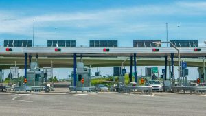 Casello autostradale - fonte_Canva - f1world.it
