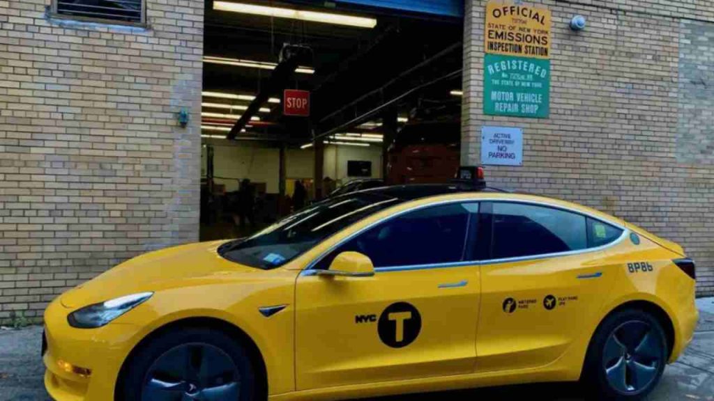 taxi-tesla-model-3-teslalovers.it-f1world.it