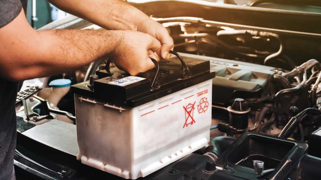 Batteria automobile - fonte_Canva - f1world.it
